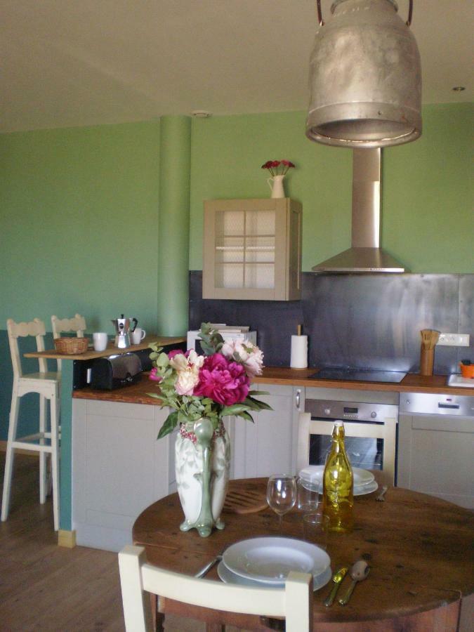 Le Clos Des Pins Claira Exterior photo